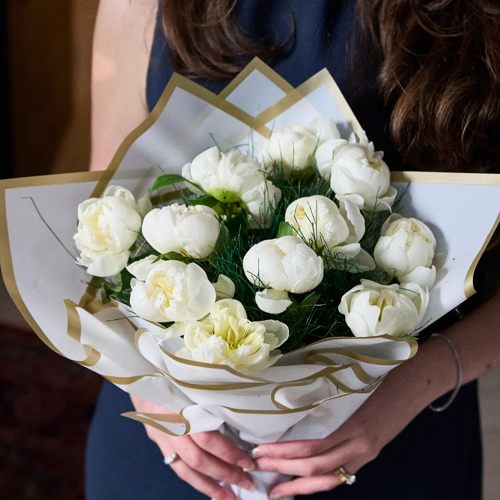 Beyaz Şakayık Buketi - 4