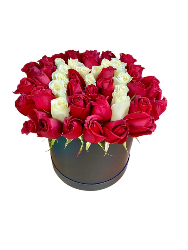 Red & Pearl Rose Box