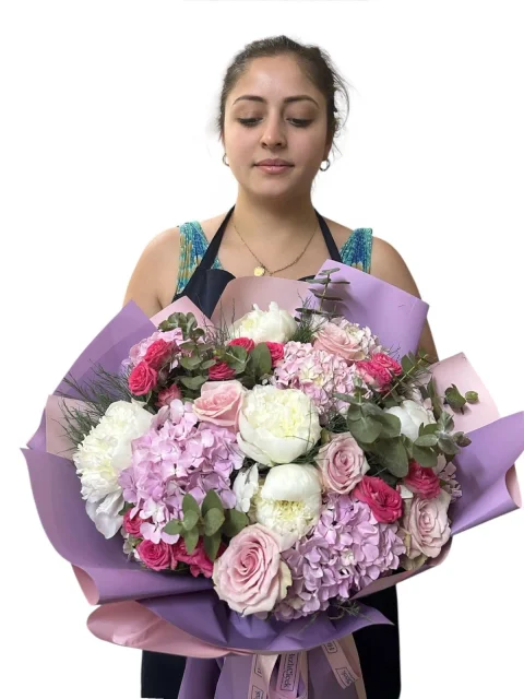 Pinky Dream Şakayık Buketi