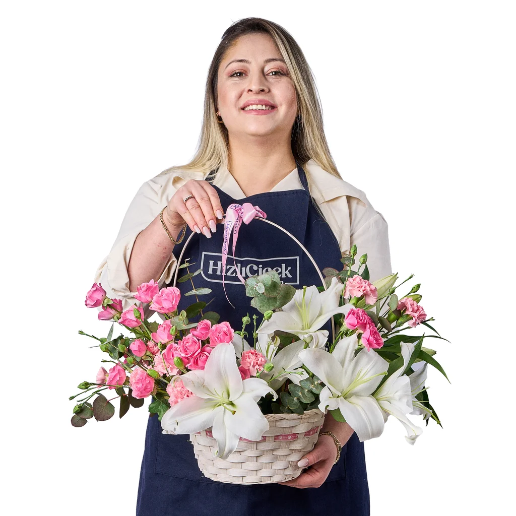 Blush Garden Hasır Sepet