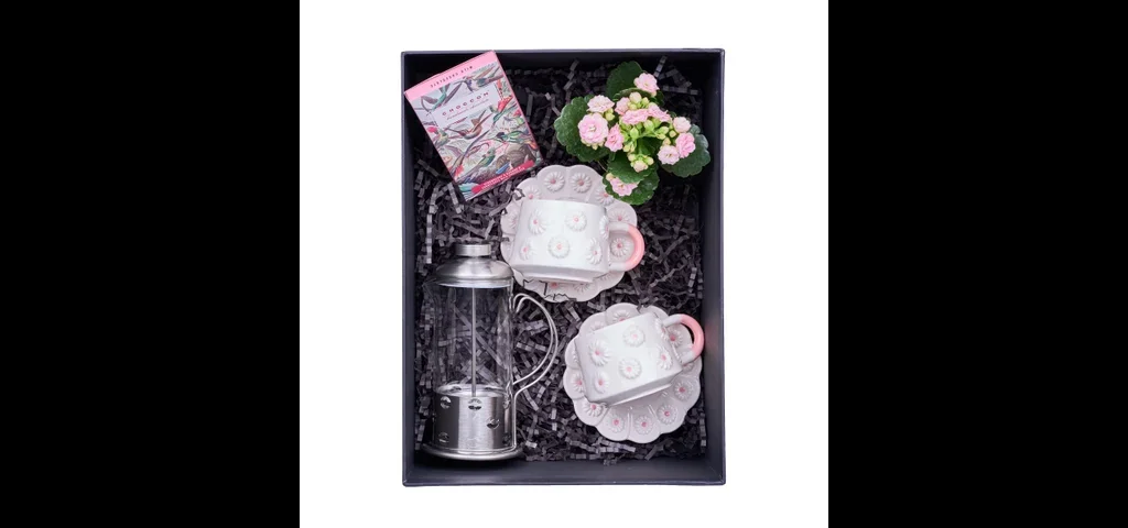 Pink Daisy Hediye Kutusu