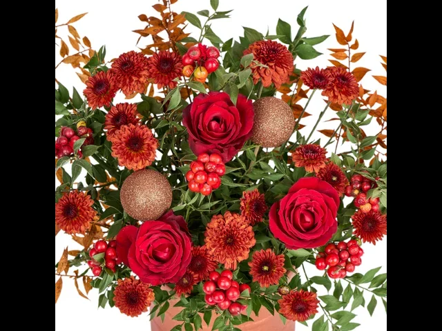 Red Ember Christmas Aranjmanı - 2